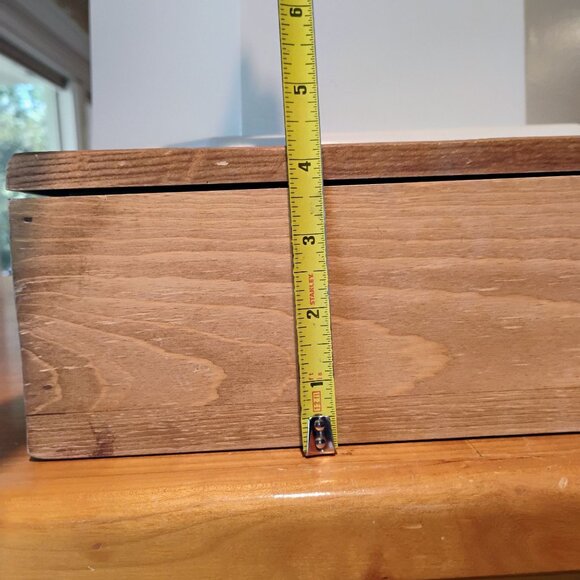 Chicken Creek Folk Art Large Carved Wood Box Bear in the Moonlight12" Wide - Picture 7 of 9